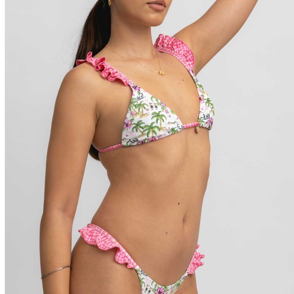 BLACKBOUGH COCO FRIO TESSA RUFFLED TRIANGLE BIKINI